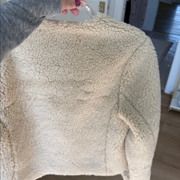 Abercrombie & Fitch Cream Teddy Jacket - Picture 4 of 7